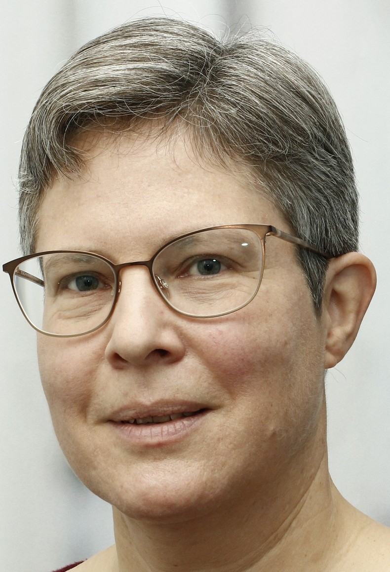 Dr. Claudia Graf